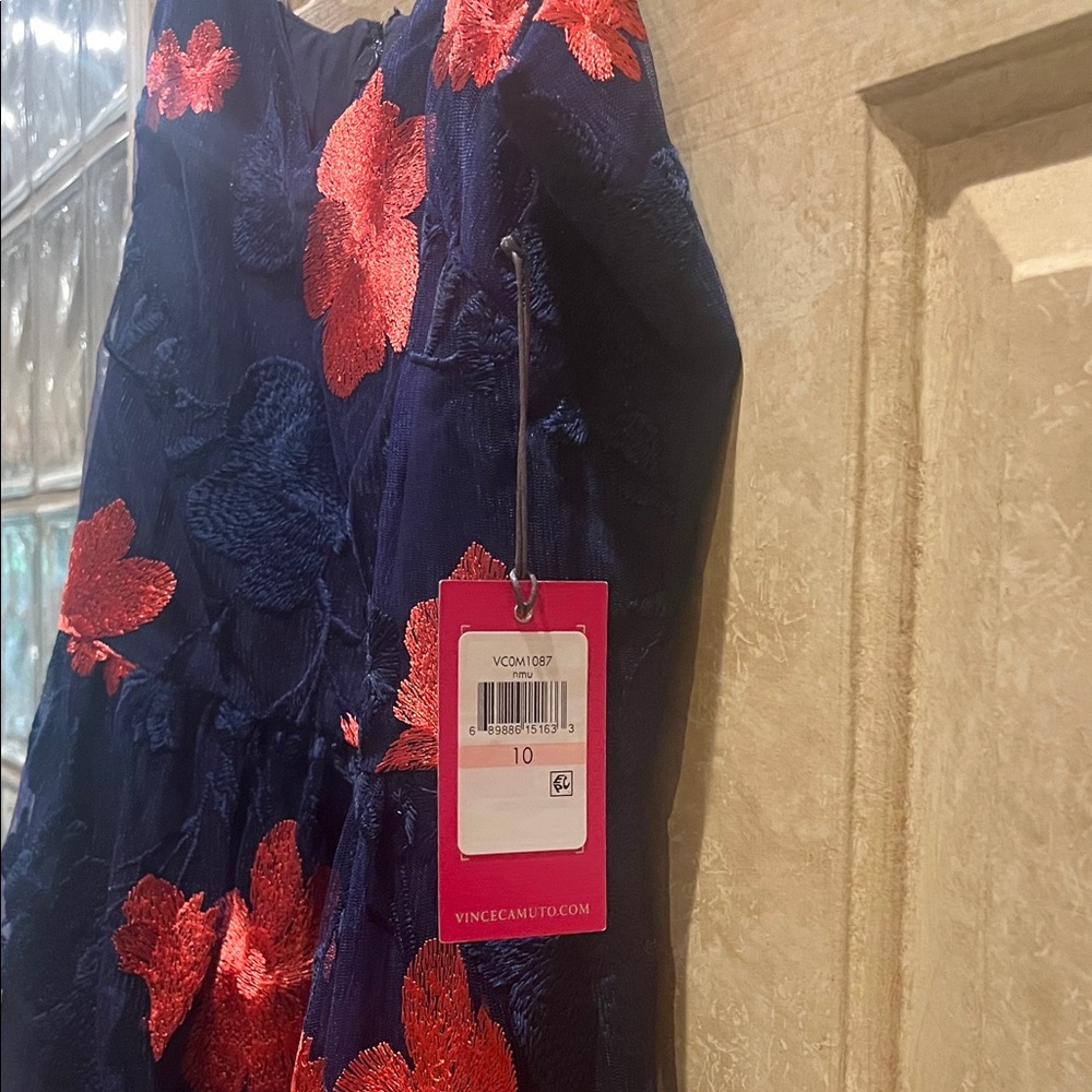 NWT Vince Camuto Navy and Coral Lace Floral Mesh Overlay Dress - Picture 5 of 7